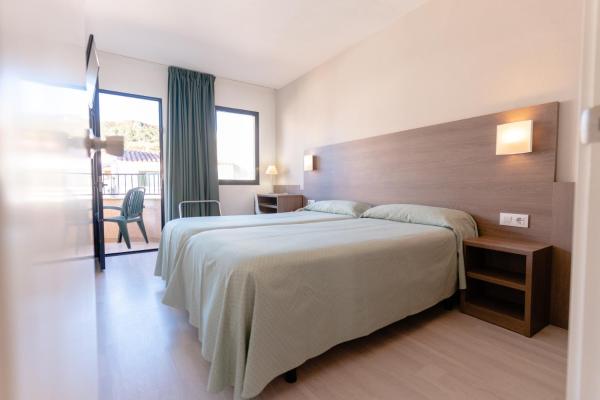 Loar Ferreries Apartments, Брондау Пәтер Ferreries Menorca Airport