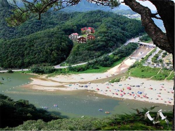 Heidi Korea, Брондау Демалыс үйі Hongcheon Gangwon-Do