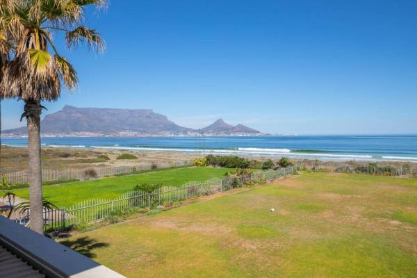 Villa Paradis - ocean front with views to behold!, Брондау Вилла Cape Town CBD Кейптаун