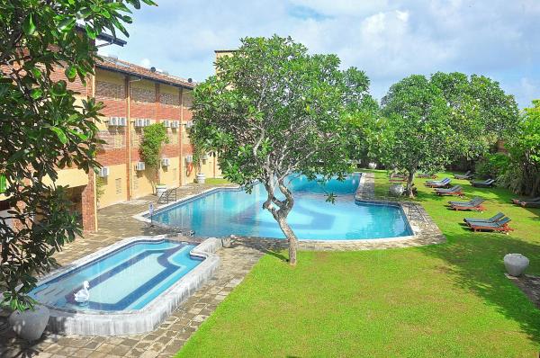 The Long Beach Resort & Spa, Брондау Қонақ үй Koggala Galle District