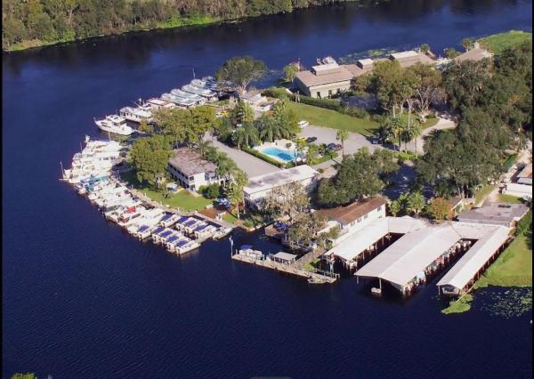 Hontoon Landing Resort & Marina, Брондау Қонақ үй Деленд Флорида