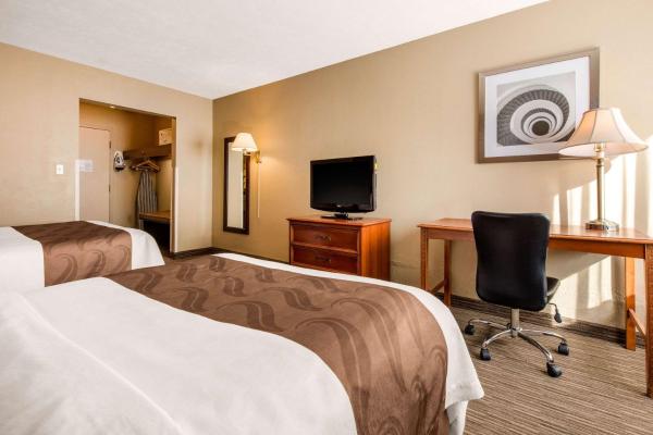 Quality Inn & Suites New Castle, Брондау Қонақ үй New Castle Пенсильвания