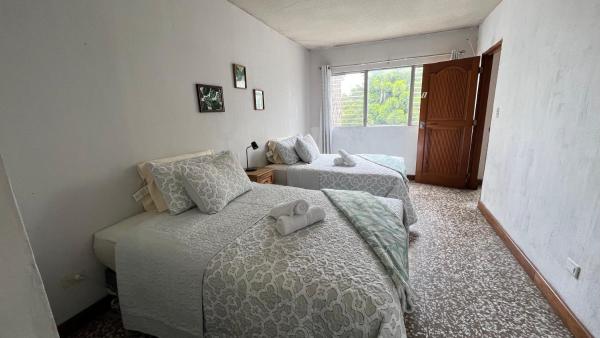 CASA AZALEA, Брондау Үйде тұру Zona 1 Guatemala City