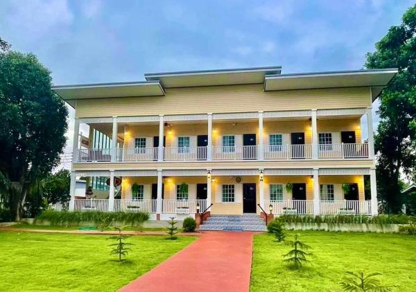 ลิลล์ลดา บูติค โฮเต็ล, Брондау Пәтерлік қонақ үй Ban Na Oi Sakon Nakhon Province