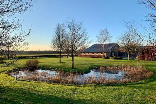 Karibu de Stallen (met Sauna en Stoom douche), Брондау Демалыс үйі Daarle Overijssel