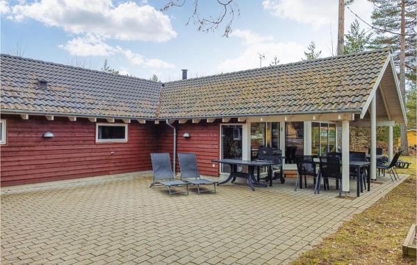 Nice Home In Köpingsvik With Sauna, Брондау Қонақ үй Grönskog Kalmar