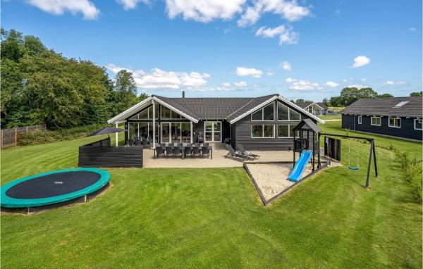 7 Bedroom Cozy Home In Sydals, Брондау Демалыс үйі Horuphav Als