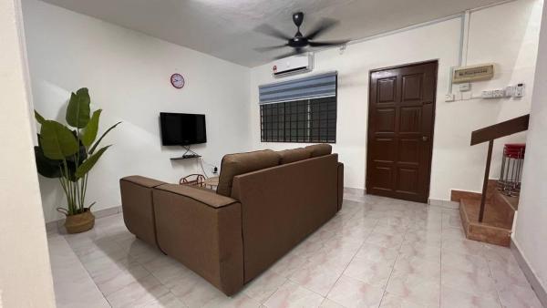 Qaseh Homestay Mutiara, Bandar Dato Onn, JB, Брондау Демалыс үйі Johor Bahru Johor
