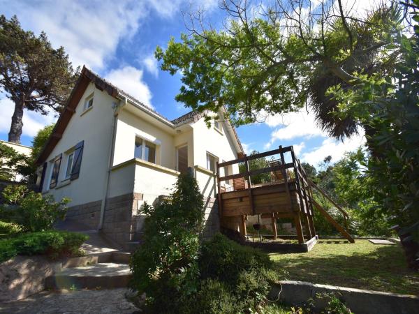 Sea View Stay in Fermanville, Брондау Демалыс үйі Fermanville Normandy