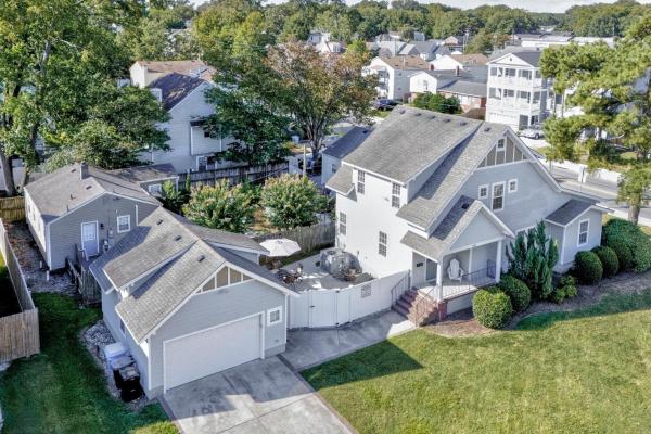 The Virginia Beach ViBe House, Брондау Демалыс үйі Virginia Beach Виргиния