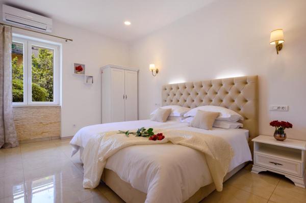 Summer breeze luxury rooms, Брондау  Split қаласындағы 4* жұлдызды қонақ үйлер, 4*