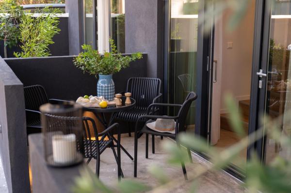 Loft Studios, Брондау  Artemida 
