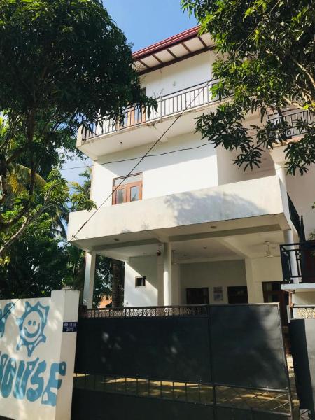 Sun Shine House, Брондау  Matara Matara District, Weherahena Buddhist Temple маңындағы