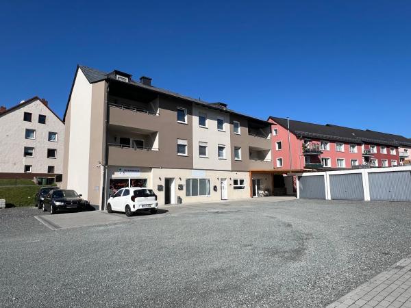 Ferienwohnungen Yanev- Hof, Брондау  Hof Upper Franconia