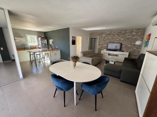 Villa dans le sud de la France, Брондау  Baixas 