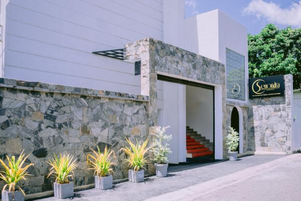 Hotel Senondra, Брондау Қонақ үй Ampara Ampara District