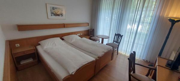 Hotel zur Kroner Heide, Брондау  Greven Münsterland