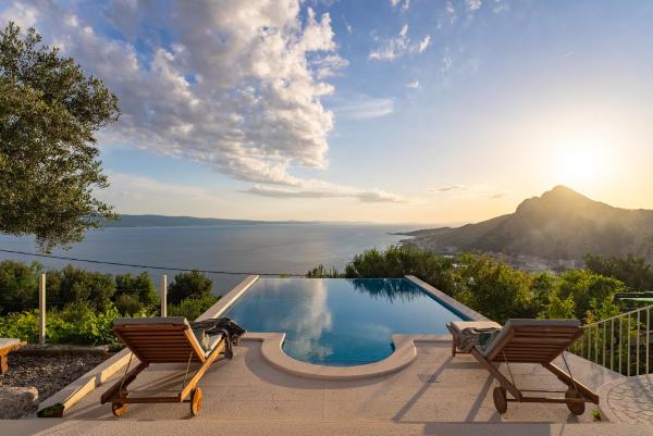 Villa Favola Omis 360 PHOTOS-VIRTUAL TOUR ON DEMAND, Брондау  Omis Split Region
