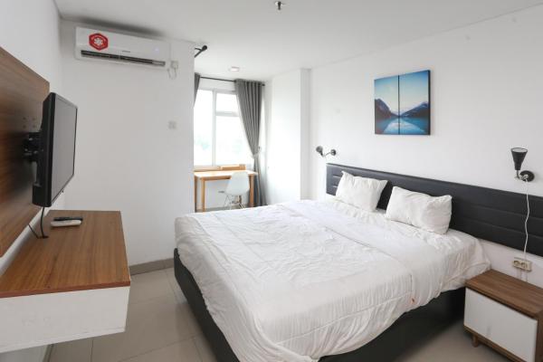 RedLiving Apartemen Enviro Cikarang - Stars Rooms, Брондау  Cibeber West Java