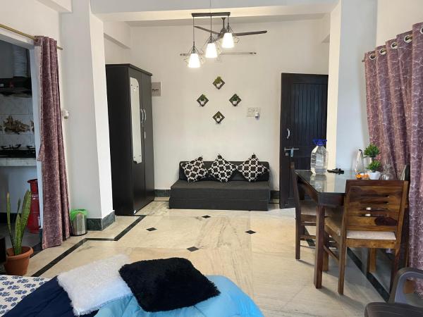 Beltola serenity homestay, Брондау  Guwahati Assam