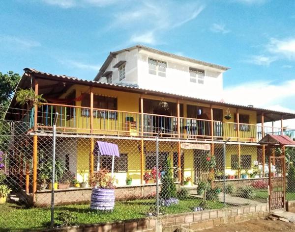 hostal rural Alejandría, Брондау  Quimbaya 