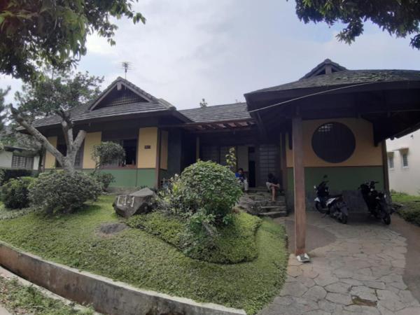 Villa Osaka Konsep Jepang Puncak Bogor at Kota Bunga, Брондау  Cikundul West Java