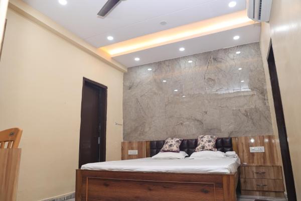 Hotel Radiant, Брондау  Jamshedpur Jharkhand
