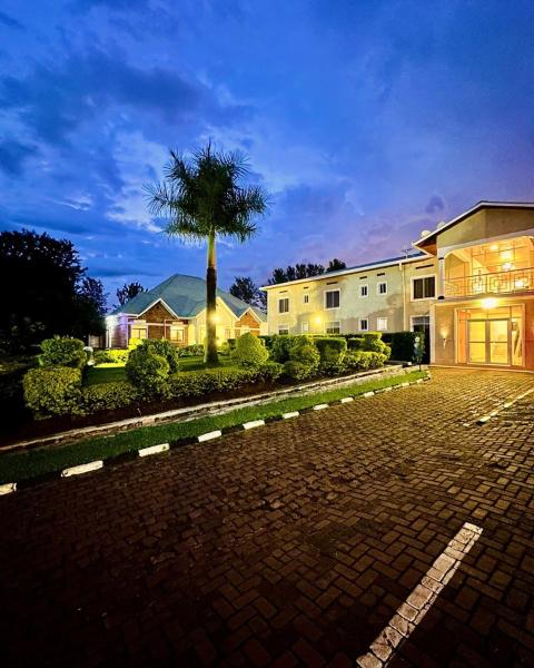 Eastern Country Hotel, Брондау  Kayonza Kibungo
