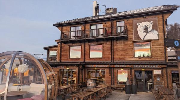 Orso Bianco Hotel & Chalet, Брондау Шале Sauze dOulx Val di Susa