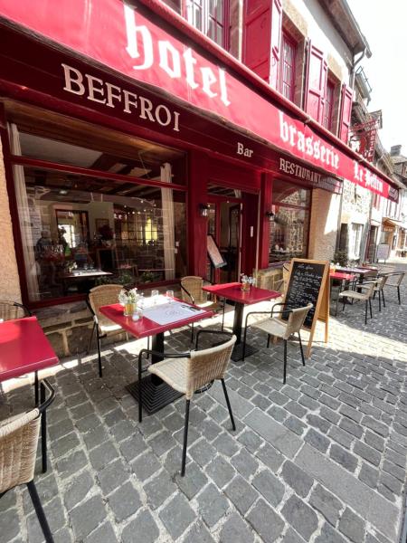 Hôtel Restaurant Le Beffroi, Брондау  Salers 