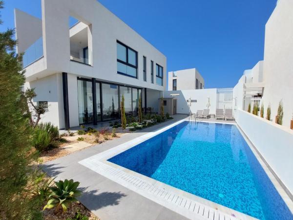 Almaria Residences, Брондау  Paralimni Famagusta
