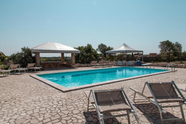 Villa Le Marocce - Relax Pool 4 km from Castro, Брондау  Spongano Salento