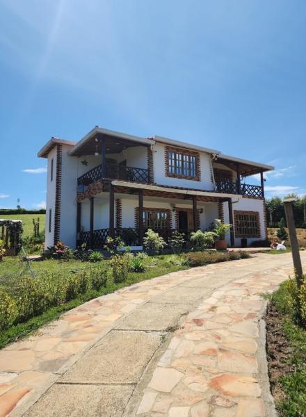 Villa Nikitina, Брондау  Los Santos Santander