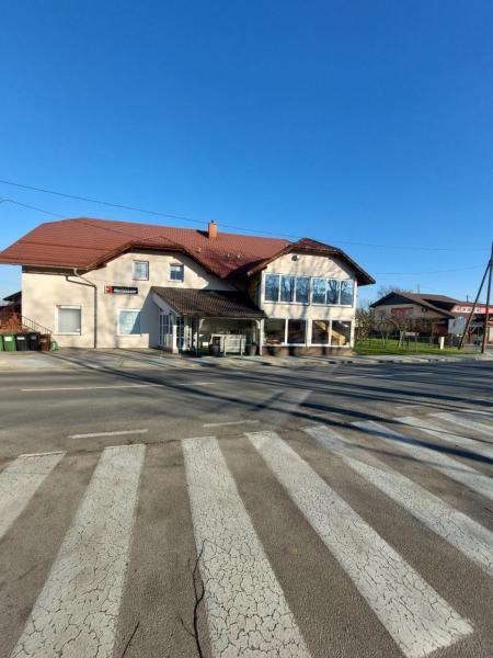 Hostel - Rooms Kaj & Kaja, Брондау  Slivnica pri Mariboru Podravje