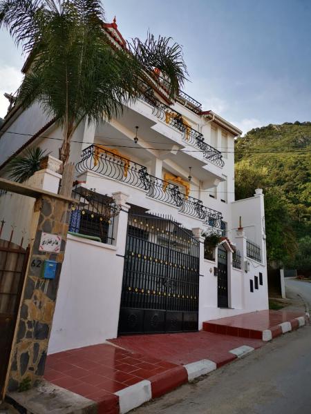 Résidence CHEZLO, Брондау  Jijel Algeria