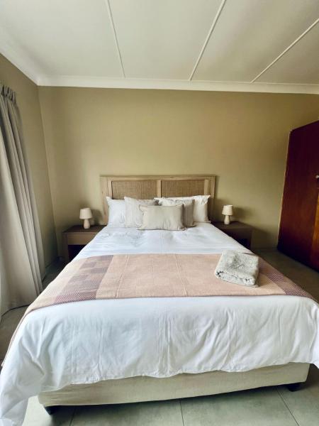 Lentehof guest house, Брондау  Bultfontein Free State