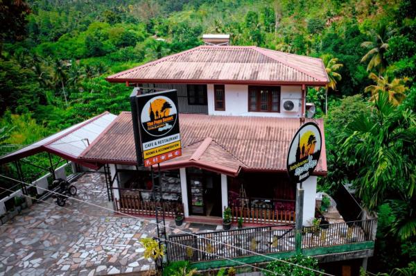 The Papa Resort Ambuluwawa, Брондау  Balatgomuwa Central Province