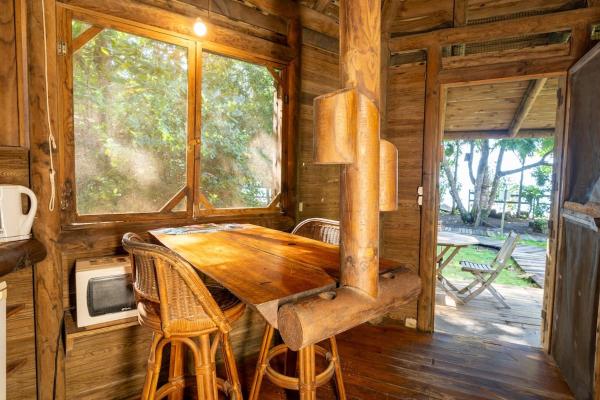 Bungalow Yuka, bord de mer, Брондау  Fort-de-France қаласындағы төсек алаңы бар қонақ үйлер, Тоқтау алаңы