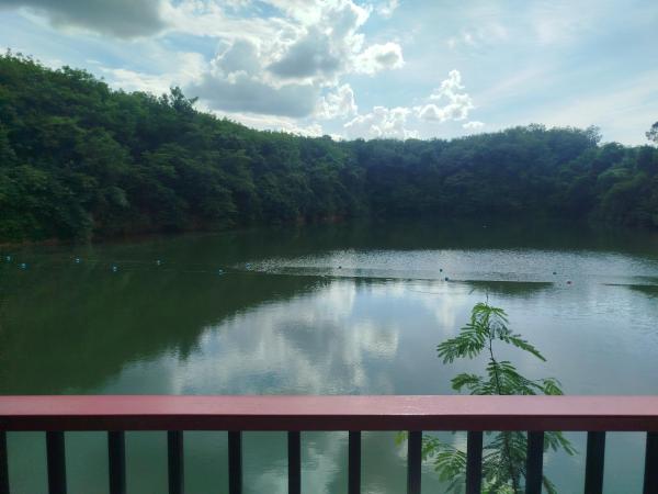 Lake View Resort, Брондау  Ban Nam Rop 