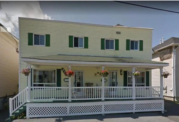 Simply Suite - Cornwall Village, Брондау  Cornwall Thousand Islands