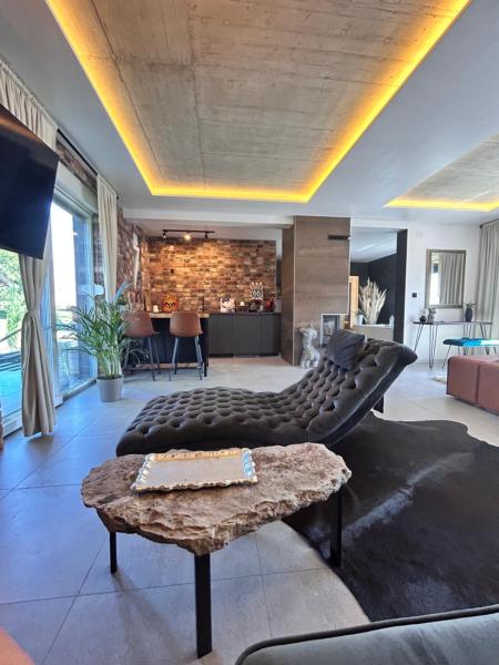 Secret Place apartments, luxury and spa, Брондау  Zagreb County қаласындағы жүзу бассейні бар қонақ үйлер, Жүзу бассейні