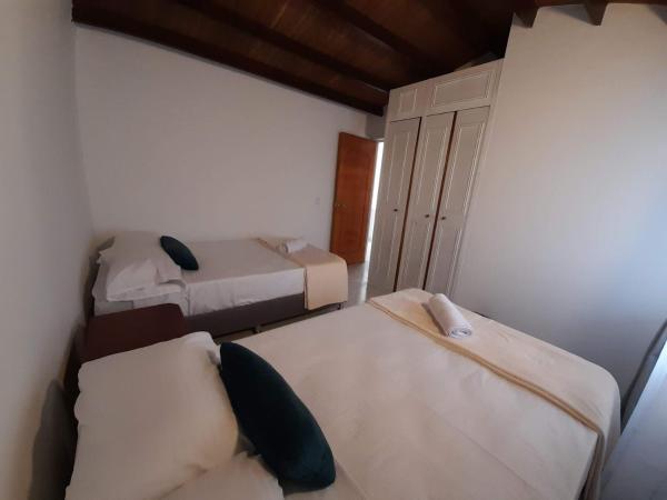 Road Living Home, Брондау  Medellin Antioquia