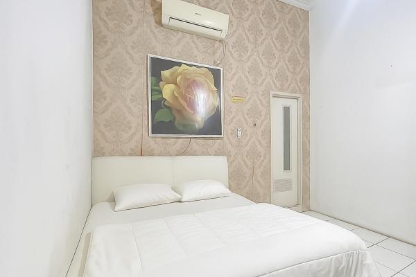 Alza 2 Cianjur Mitra RedDoorz, Брондау Қонақ үй Cianjur West Java