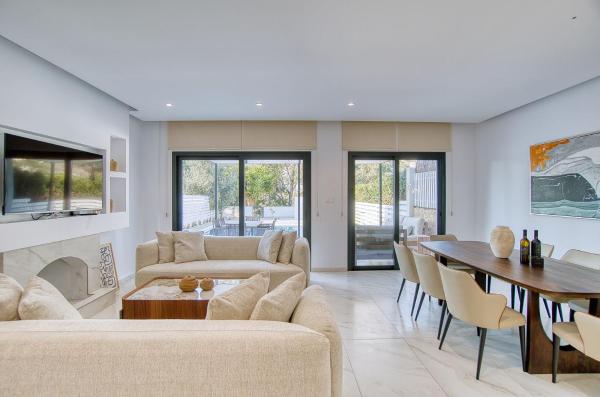 Magnus Villa, Брондау  Tala Paphos