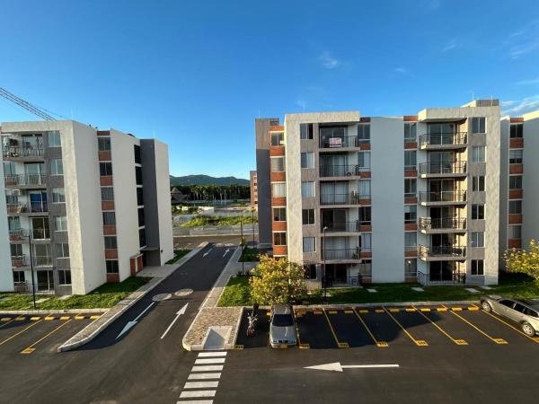 Apartamento Oikos Palma Real, Брондау  Cundinamarca қаласындағы жүзу бассейні бар қонақ үйлер, Жүзу бассейні