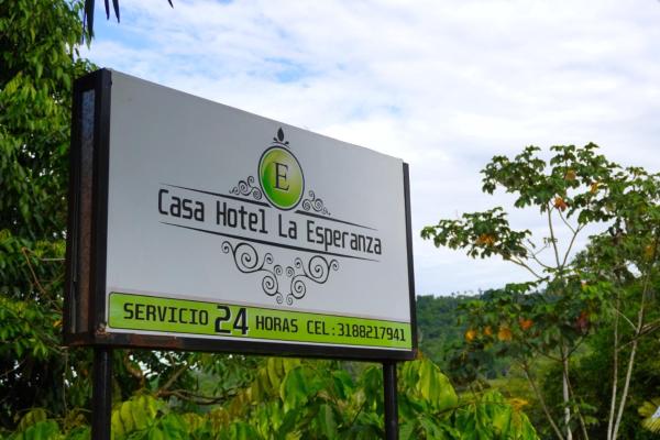 Casa Hotel La Esperanza, Брондау  Putumayo қаласындағы жүзу бассейні бар қонақ үйлер, Жүзу бассейні