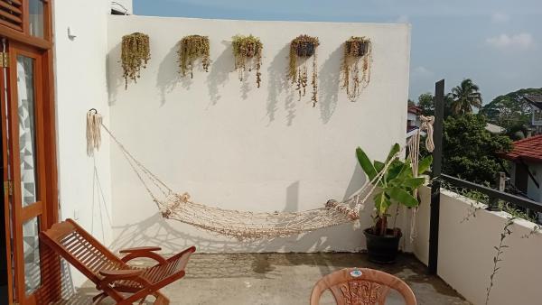 Ariyana Sky Suites, Брондау  Matara Matara District, Matara Railway Station маңындағы