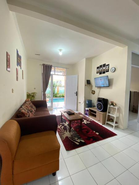Villa Fathan, Брондау  Cianjur West Java