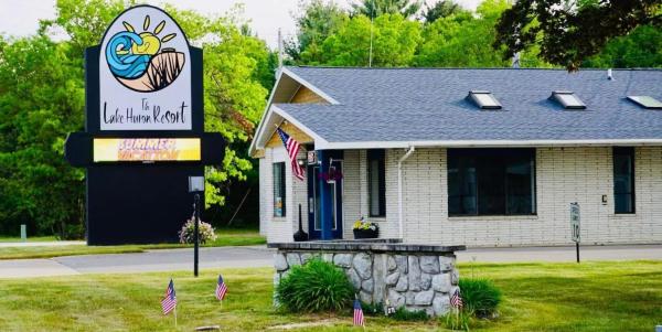 The Lake Huron Resort, Брондау  Oscoda Michigan