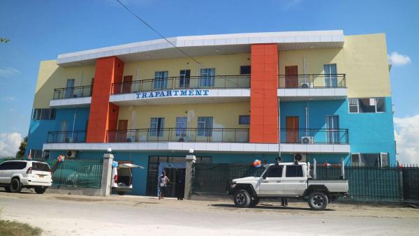 TR Apartment, Брондау  Guadalcanal қаласындағы төсек алаңы бар қонақ үйлер, Тоқтау алаңы